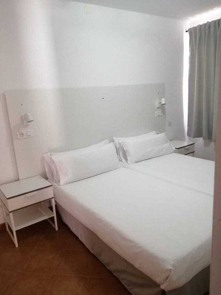 Tabaiba Center Apartments 28