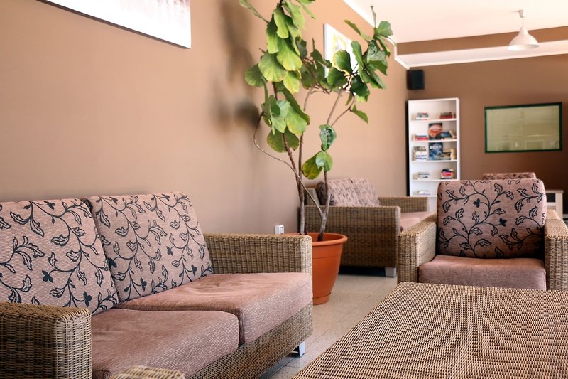 Colina Mar Apartments 4