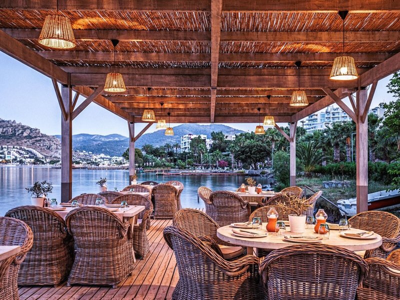 Cape Bodrum Luxury Hotel & Beach 16