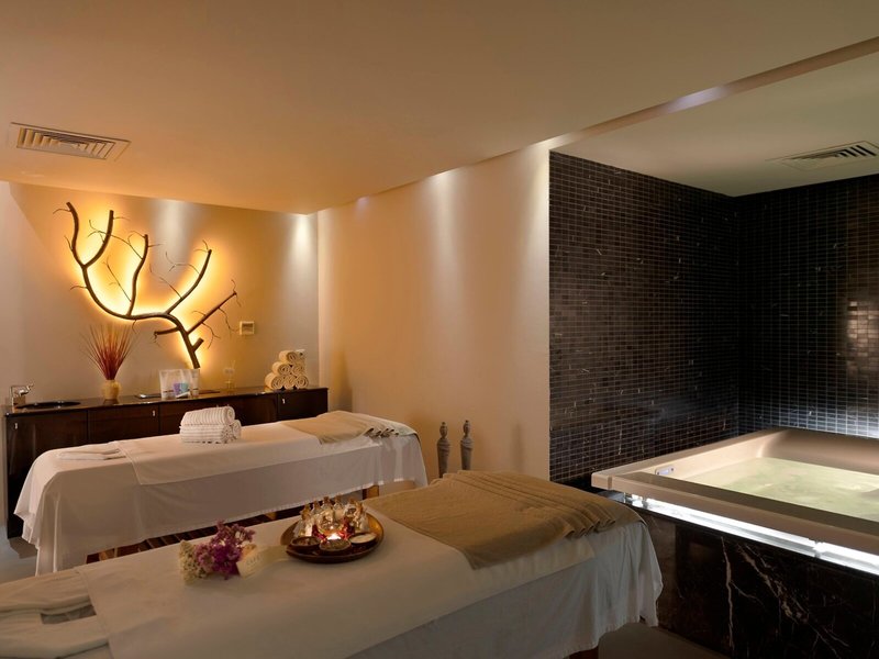 Cape Bodrum Luxury Hotel & Beach 43