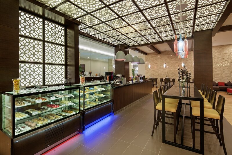 The Sense De Luxe Hotel 15