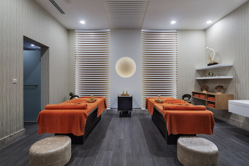 The Sense De Luxe Hotel 11