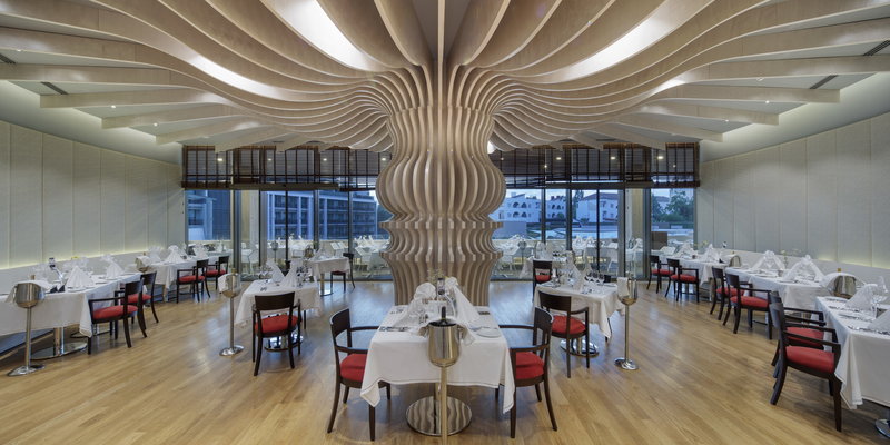 The Sense De Luxe Hotel 20