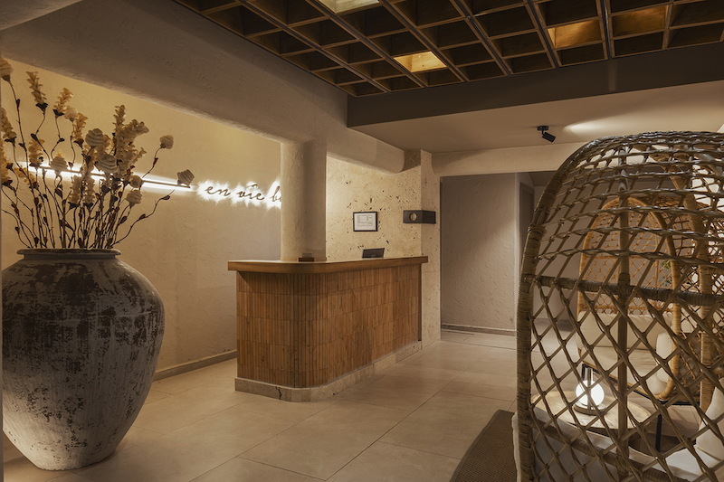En Vie Beach Boutique Hotel 6