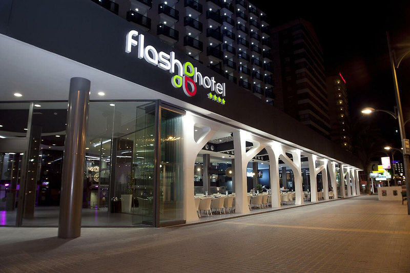 Flash 4