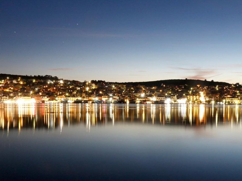 Kefalonia Grand 8