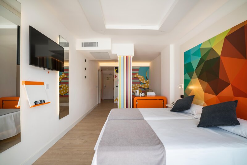 THB Naeco Ibiza 13