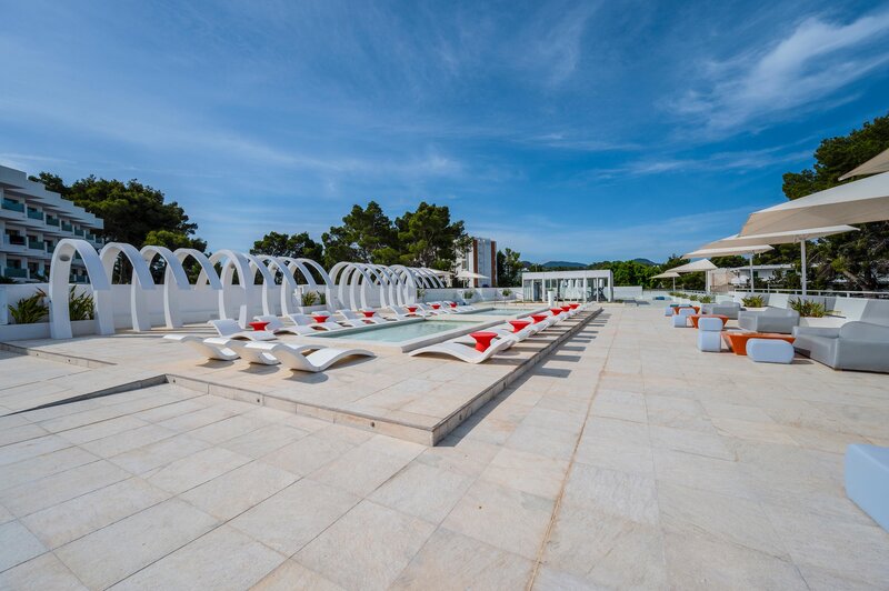 THB Naeco Ibiza 42