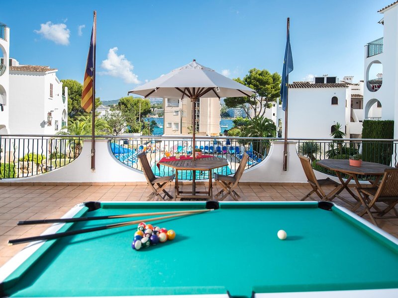 Ona Surfing Playa 13