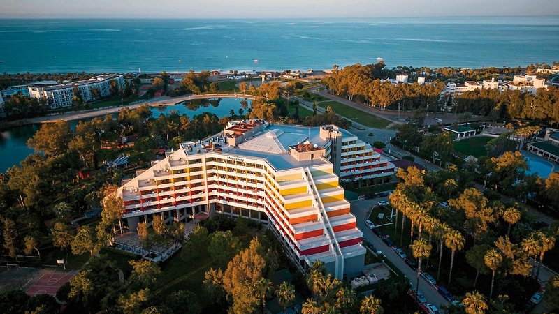 Aska Grand Prestige Hotel & SPA 4 - Exterior