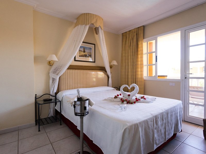 El Marqués Palace by Intercorp Hotel Group 40