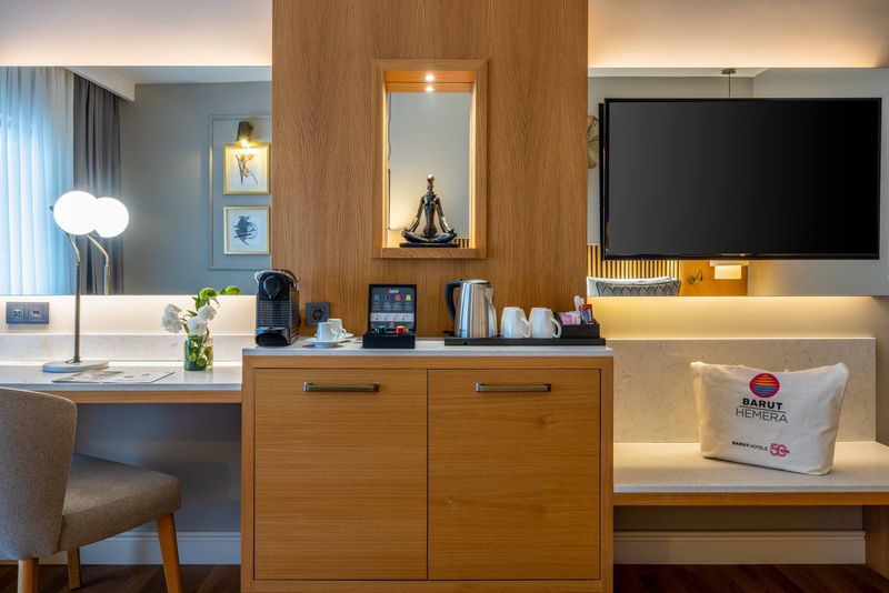 Barut Hemera 40