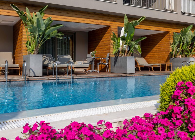 Barut Hemera 48