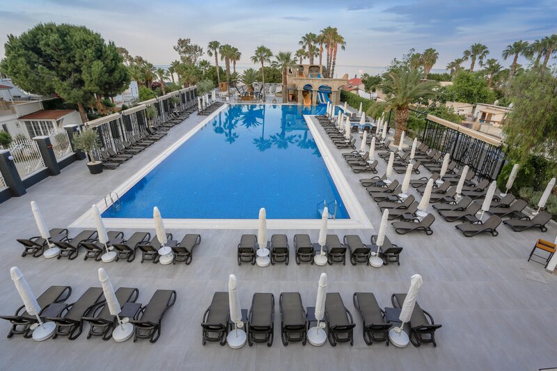 Hotel Thalia Unique 68