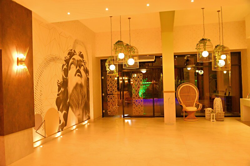 Hotel Thalia Unique 99