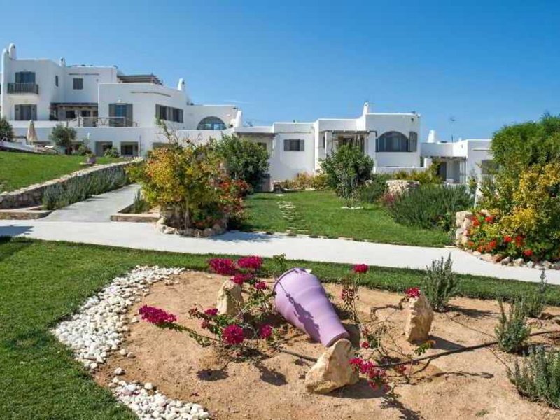 Naoussa Hills Boutique Resort 5