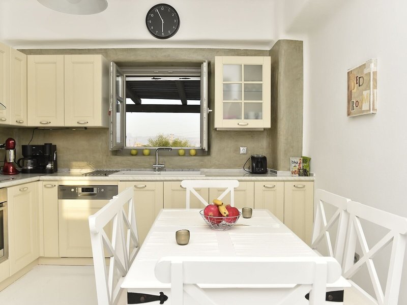 Naoussa Hills Boutique Resort 17