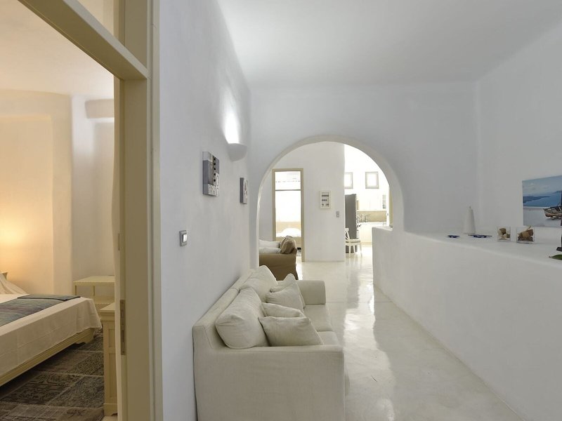 Naoussa Hills Boutique Resort 28