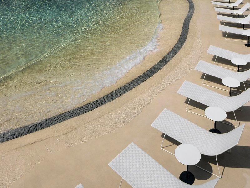 The Westin Doha Hotel & Spa 7 - Beach