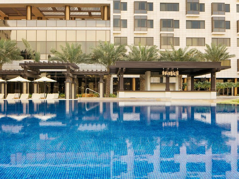 The Westin Doha Hotel & Spa 12 - Outdoor Pool