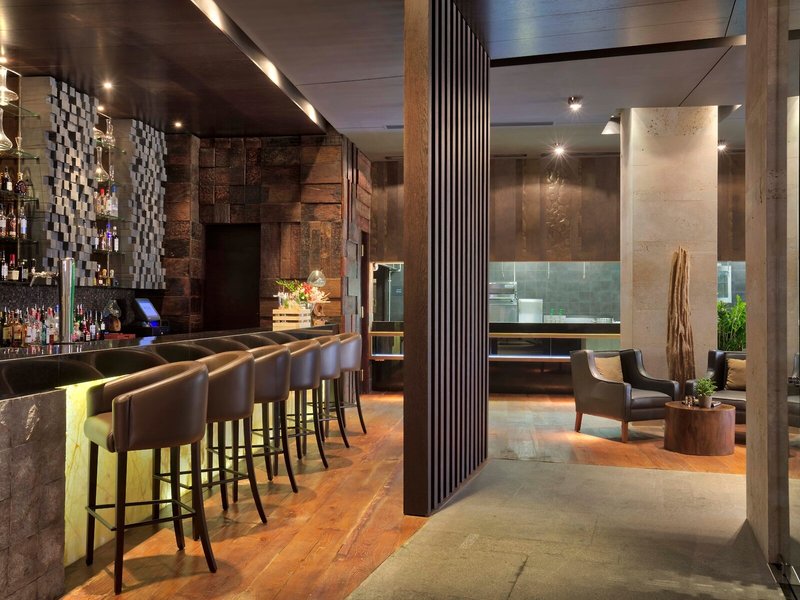 The Westin Doha Hotel & Spa 33 - Restaurant