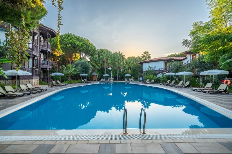 Letoonia Golf Resort 14 - Outdoor Pool