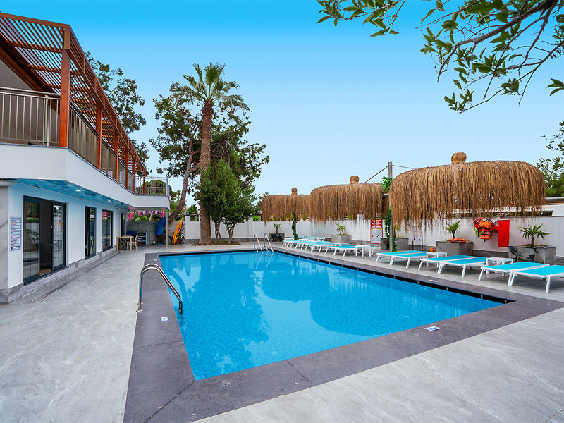 Linda Hotel 5