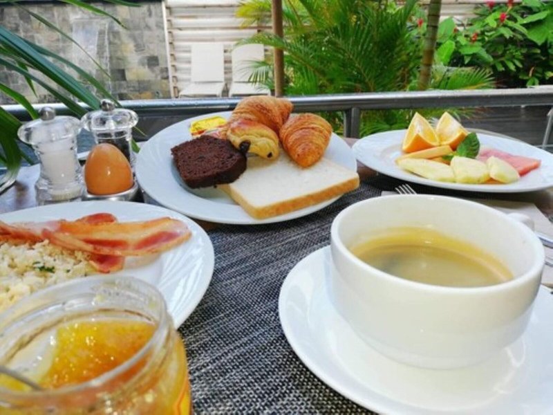 Le Saint Pierre Hotel 14