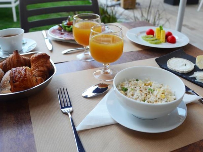 Le Saint Pierre Hotel 15