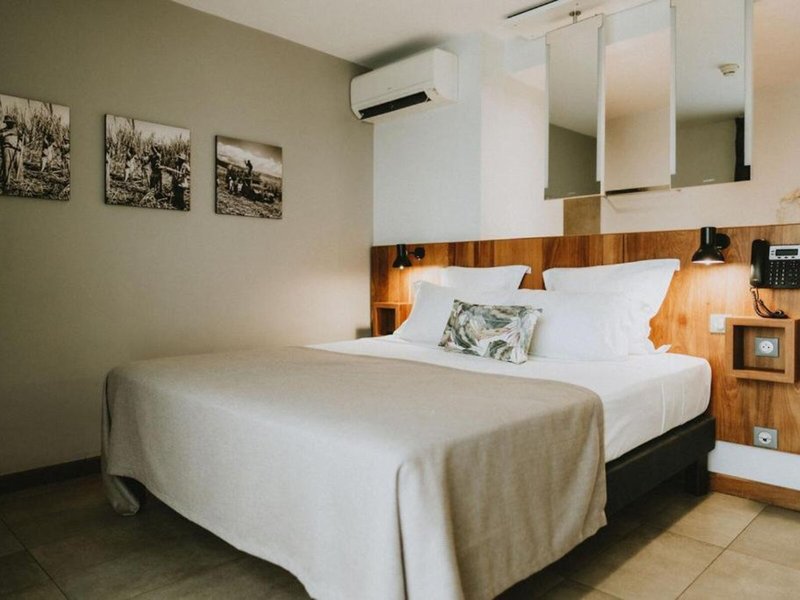 Le Saint Pierre Hotel 29
