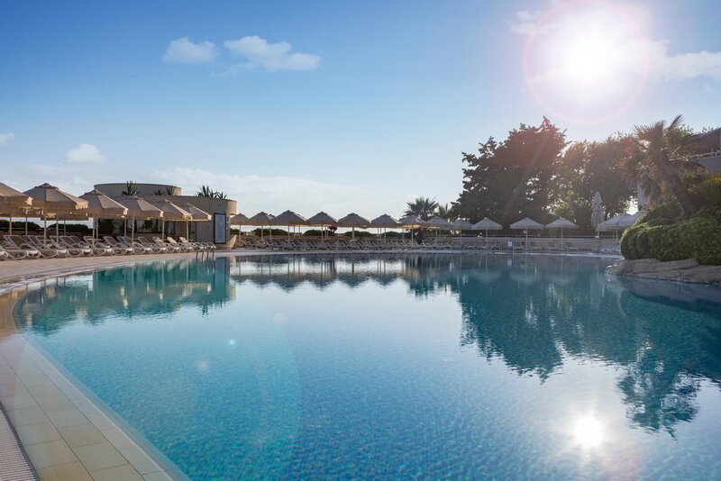 Melas Resort 67
