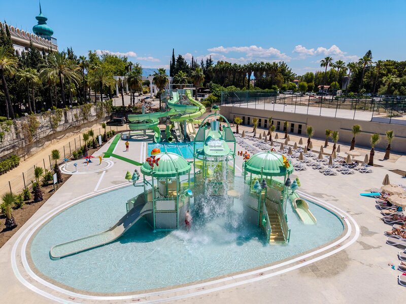 Melas Resort 76