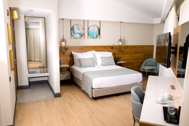 Miramare Beach Hotel 14