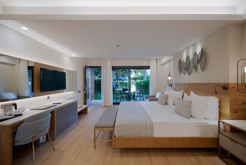 Miramare Beach Hotel 86