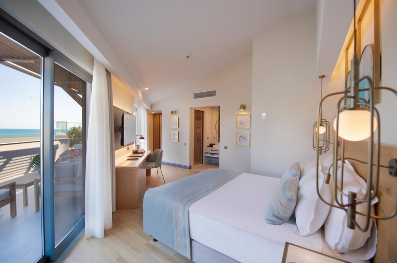 Miramare Beach Hotel 88