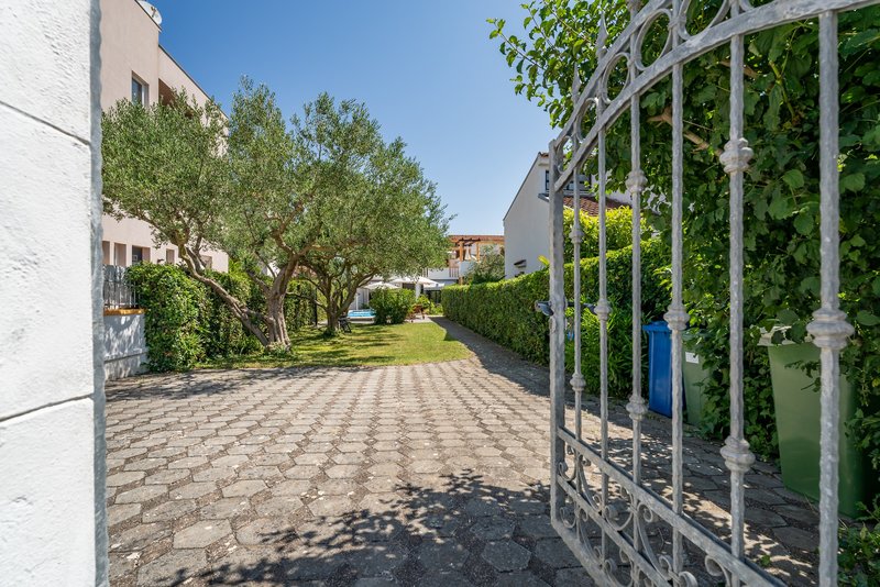 Apartments Petra 8