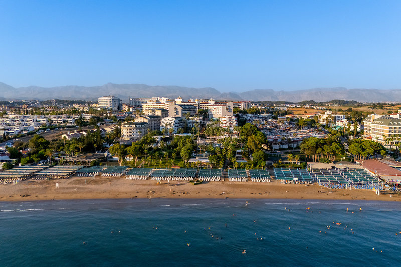 Iz Flower Side Beach 2