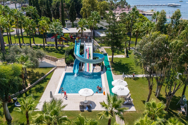 Iz Flower Side Beach 6