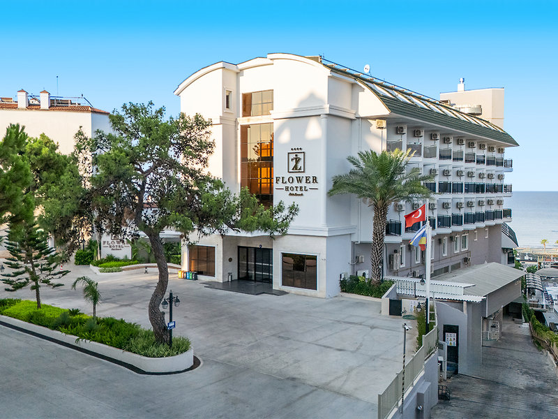 Iz Flower Side Beach 10