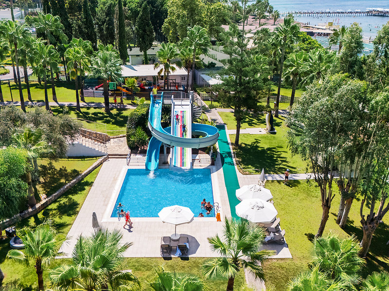 Iz Flower Side Beach 15