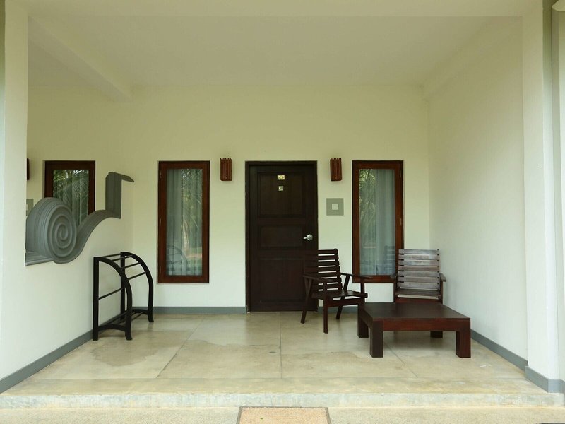 Lagoon Paradise Beach Resort 13