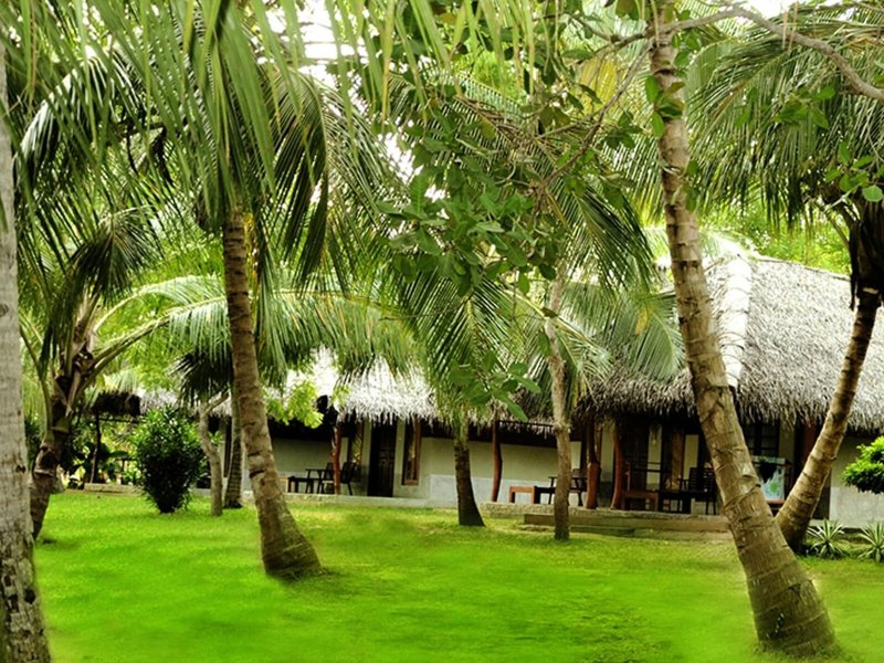 Lagoon Paradise Beach Resort