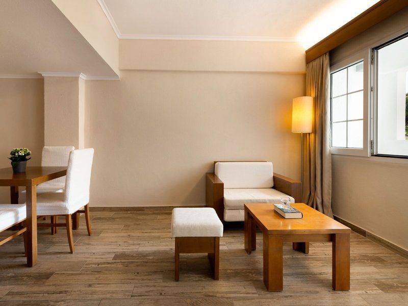 Mitsis Alexander the Great 39