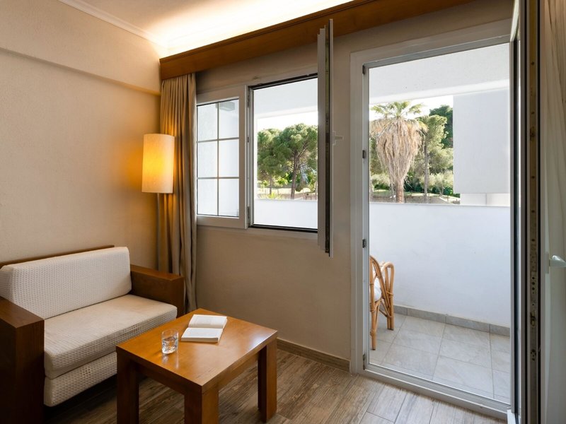 Mitsis Alexander the Great 40