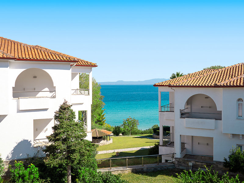 Alexander the Great Beach Hotel 8