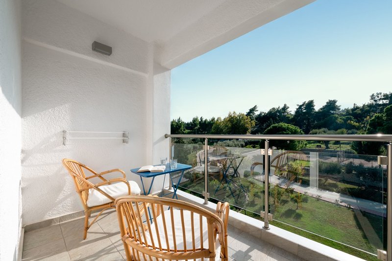 Alexander the Great Beach Hotel 11