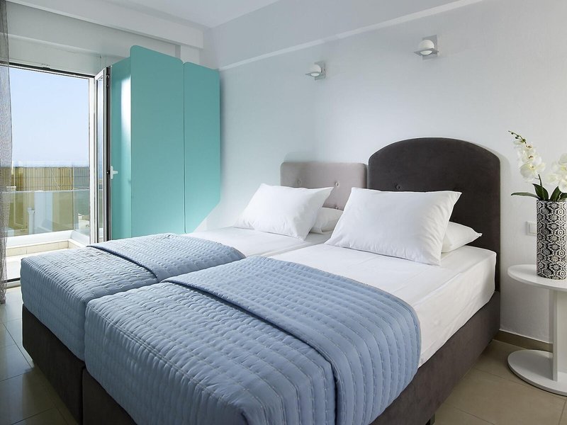 Coral Boutique Hotel 24