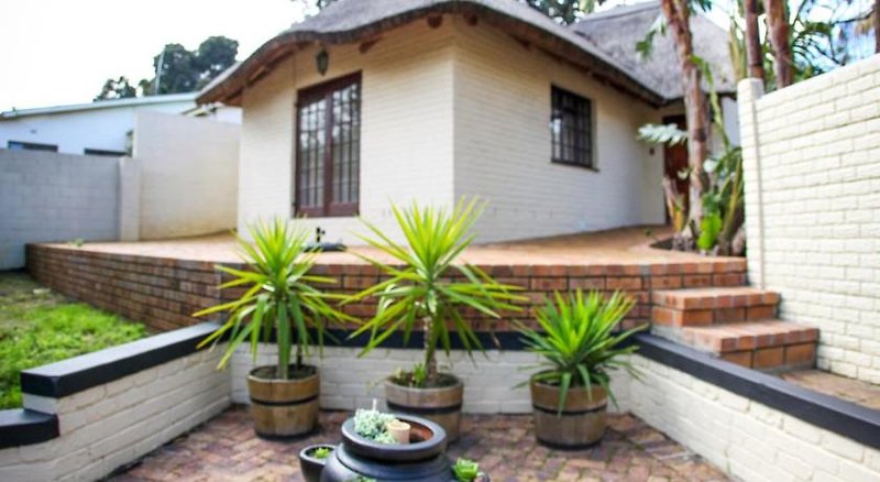 Winelands Villa Guesthouse & Cottages 20