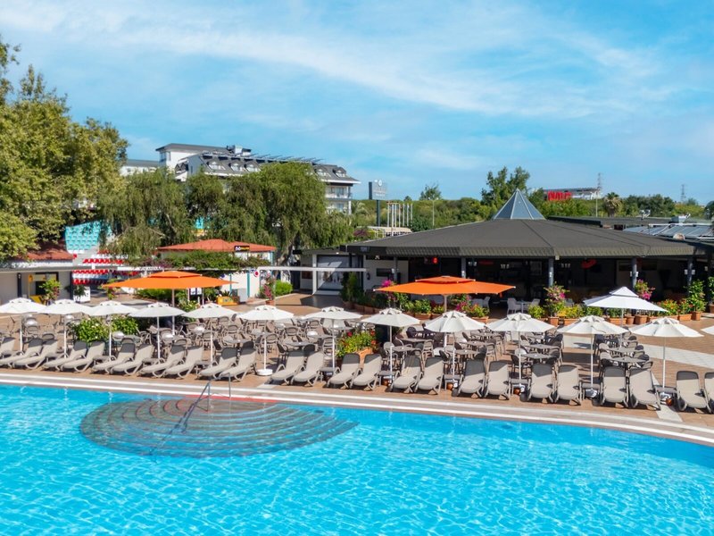 VONRESORT Golden Beach 45 - Outdoor Pool