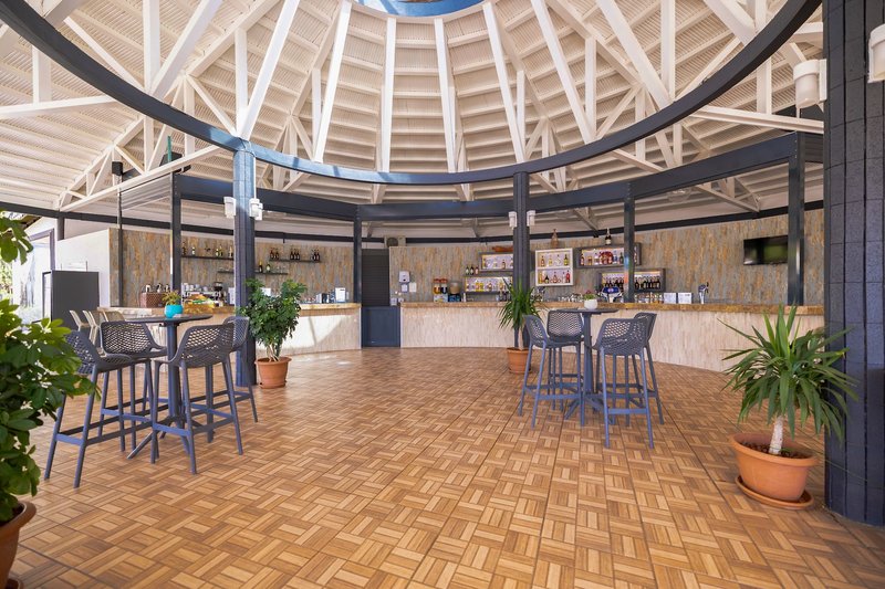 VONRESORT Golden Beach 9 - Bar